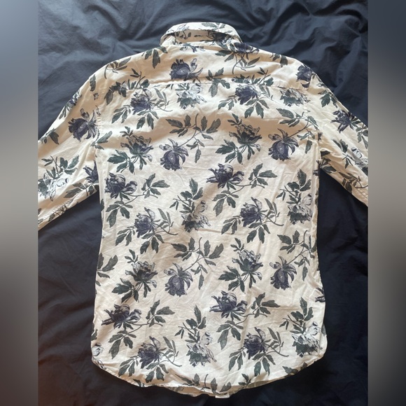 Men’s XS Slim Fit Club Monaco Button Up - Picture 6 of 6